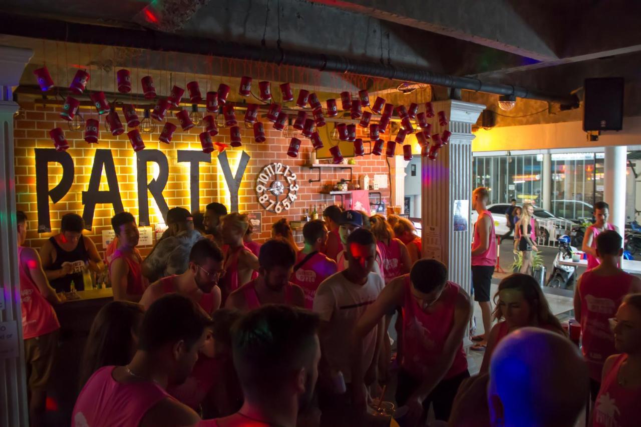 Bodega Phuket Patong (Adults Only) Albergue Exterior foto