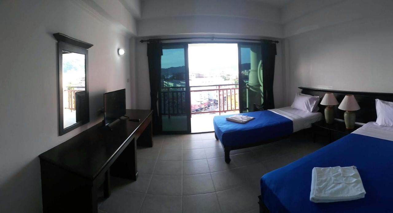 Bodega Phuket Patong (Adults Only) Albergue Exterior foto