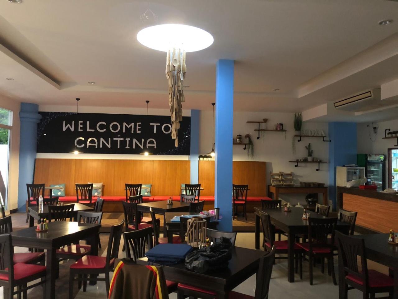 Bodega Phuket Patong (Adults Only) Albergue Exterior foto