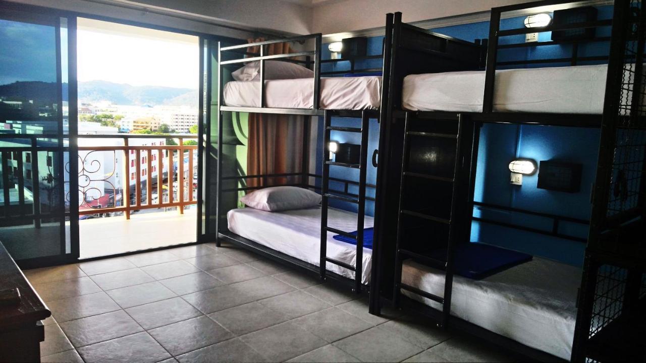 Bodega Phuket Patong (Adults Only) Albergue Exterior foto